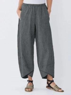 Summer Pockets Striped Casual Capri Pants